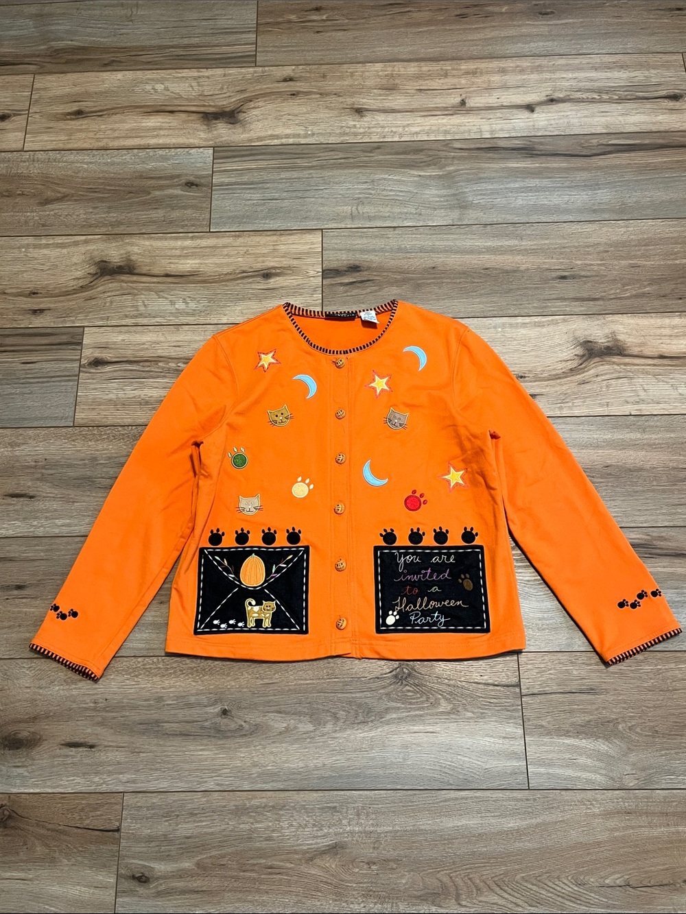 Onque Casuals Halloween Cardigan Medium Cat Lovers Pumpkin Button Front Sweater